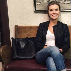 Meet your Posher, Maggie